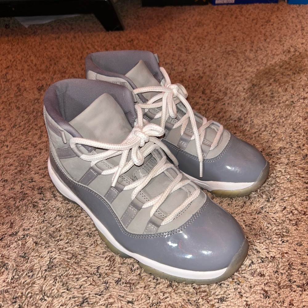 Air Jordan 11 Retro Cool Greys